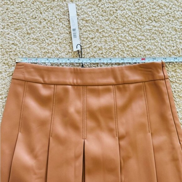 NWT SUSANA MONACO Pleated Faux Leather Mini Skirt Caramel Women’s Sz M - Picture 7 of 10